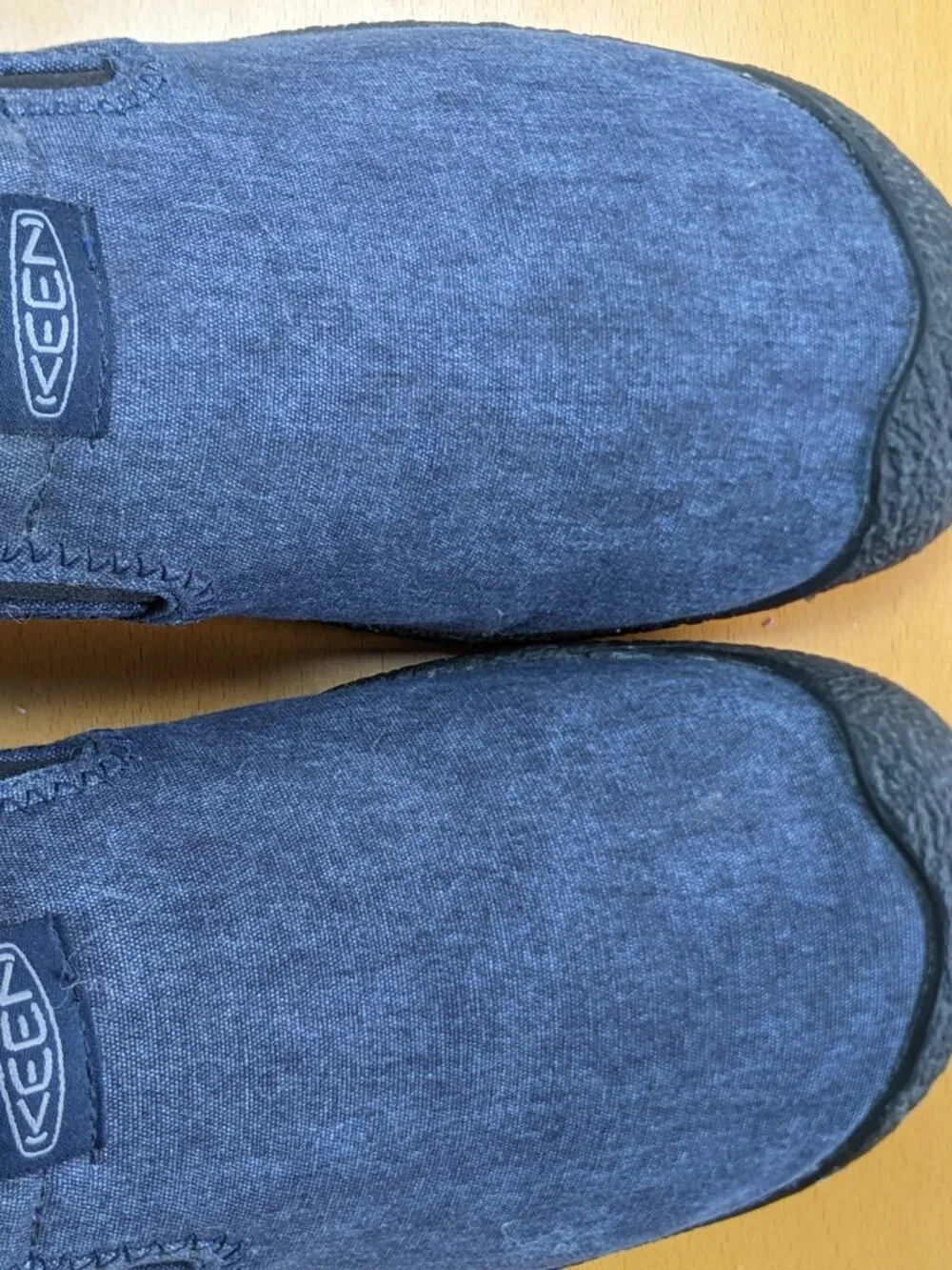 Keen Howser Canvas slip-on